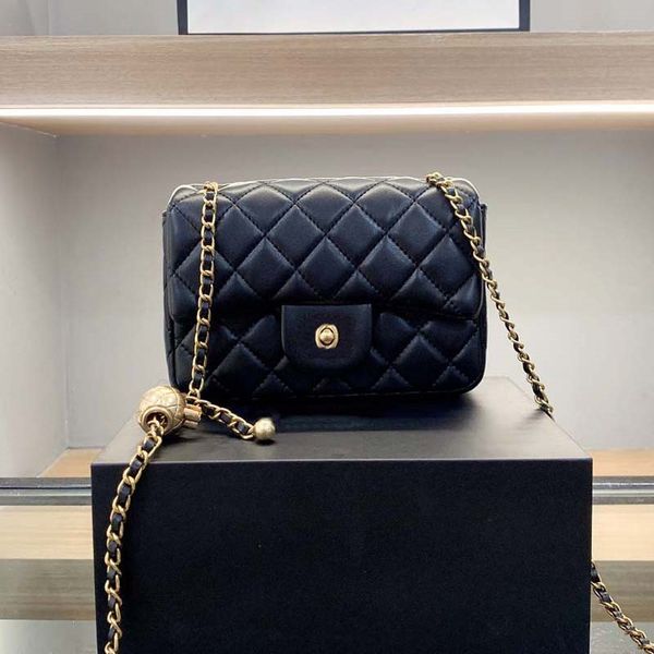 designer channelity bags for women black handbag leather chain slant shoulder clutch totes bag cc double letters solid hasp waist square str
designer channelity bags for women black handbag leather chain slant shoulder clutch totes bag cc double letters solid hasp waist square str