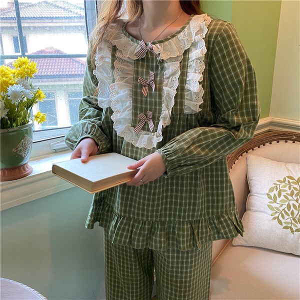 women's sleepwear korean lace loose women pajamas autumn winter cotton sweet ladies sleepwear pyjama set plaid long sleeve trouser home, Black;red
women's sleepwear korean lace loose women pajamas autumn winter cotton sweet ladies sleepwear pyjama set plaid long sleeve trouser home, Black;red