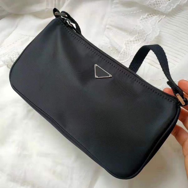 luxury handbags new black string hobo armpit medieval french stick single shoulder nylon hand twist portable leisure women's bag
luxury handbags new black string hobo armpit medieval french stick single shoulder nylon hand twist portable leisure women's bag