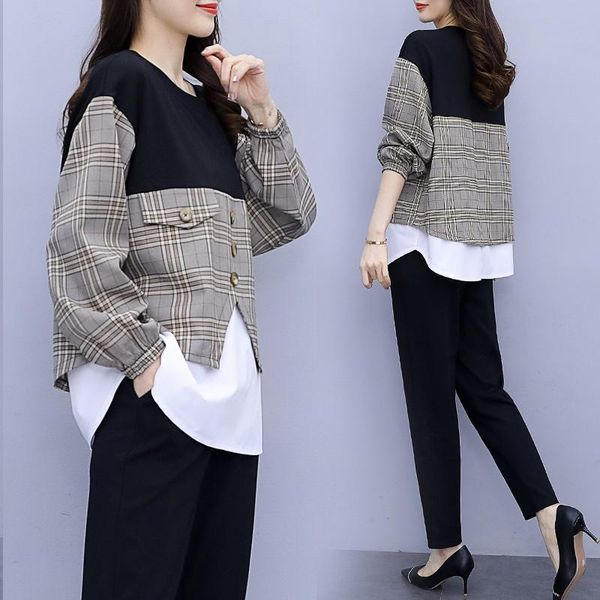 women's tracksuits spring long-sleeved suit large size slimming fashion plaid two-piece ensemble femme survetement, Gray
women's tracksuits spring long-sleeved suit large size slimming fashion plaid two-piece ensemble femme survetement, Gray