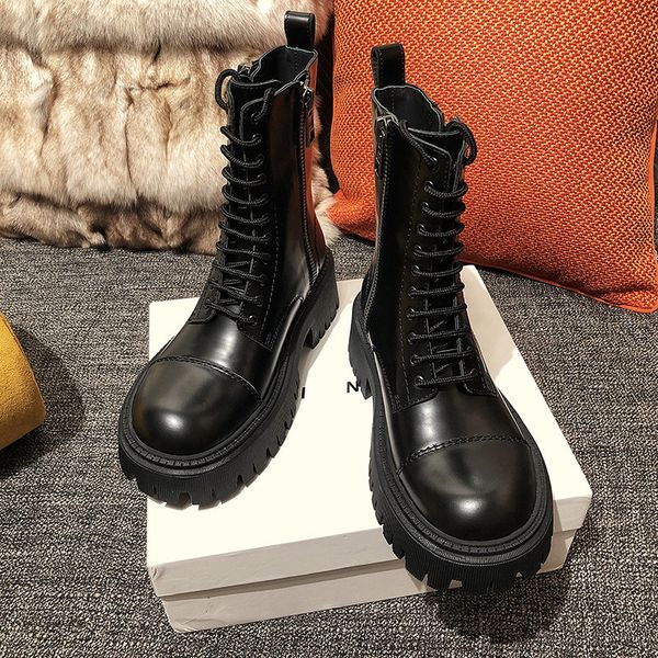 paris martin summer and autumn thin black high sho leather small boots thick soled short tube women's
paris martin summer and autumn thin black high sho leather small boots thick soled short tube women's