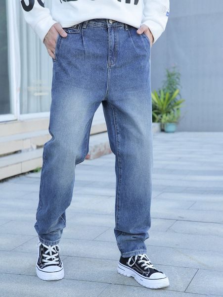 men slant pocket patch detail jeans j41c#, Blue 
men slant pocket patch detail jeans j41c#, Blue