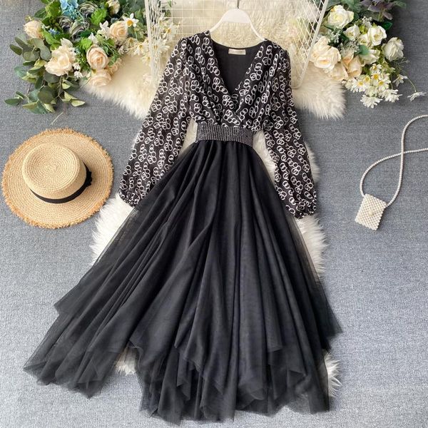 casual dresses ladies elegant dress fashion black summer spring a line midi v neck print puff sleeve stitching fairy mesh, Black;gray
casual dresses ladies elegant dress fashion black summer spring a line midi v neck print puff sleeve stitching fairy mesh, Black;gray