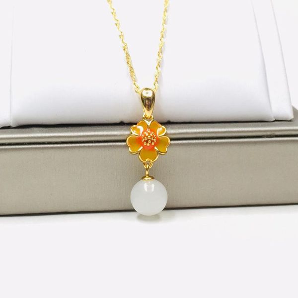 fashionable pure silver flower necklace s925 with hetian jade pendant is designed for women to create jewelry gifts, Black;brown
fashionable pure silver flower necklace s925 with hetian jade pendant is designed for women to create jewelry gifts, Black;brown