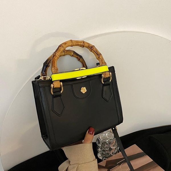 evening bags fashion large capacity crossbody for women shoulder messenger bag rivet girls bolsas ladies phone purse handbag
evening bags fashion large capacity crossbody for women shoulder messenger bag rivet girls bolsas ladies phone purse handbag