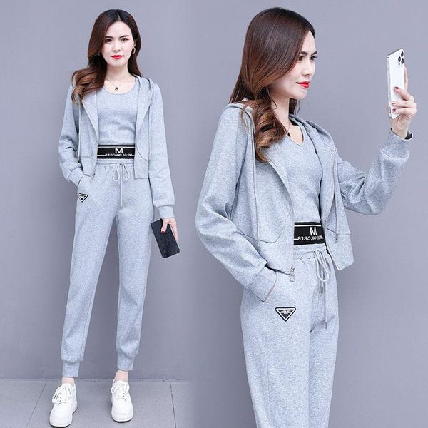 women's two piece pants 2021 autumn fashion sports casual hoodie three-piece suit, White
women's two piece pants 2021 autumn fashion sports casual hoodie three-piece suit, White