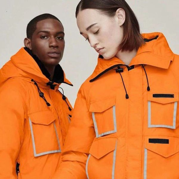 2021 2021 men's down parkas coats jackets hood owl constable outdoor canada reflective bomber coose warm jacket goose black orange gose
2021 2021 men's down parkas coats jackets hood owl constable outdoor canada reflective bomber coose warm jacket goose black orange gose