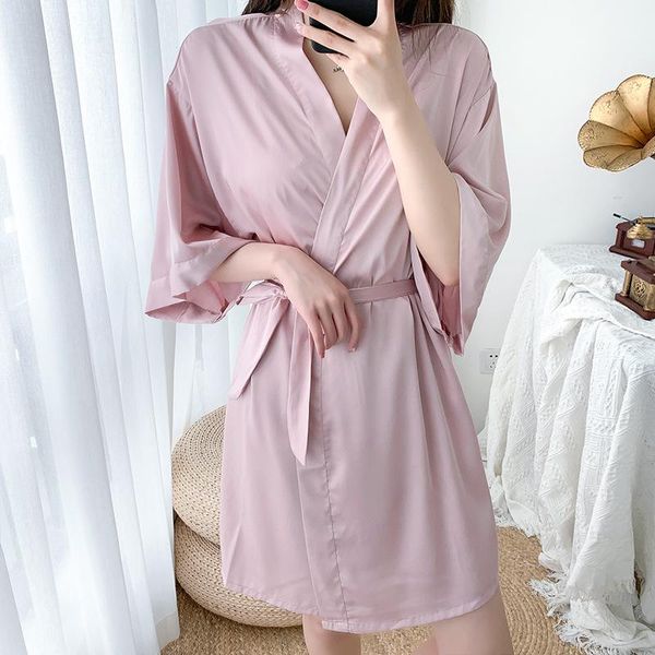 women's sleepwear simple women half sleeve kimono bathrobe gown v-neck lounge home dress summer rayon knee-length nightgown skirt, Black;red
women's sleepwear simple women half sleeve kimono bathrobe gown v-neck lounge home dress summer rayon knee-length nightgown skirt, Black;red