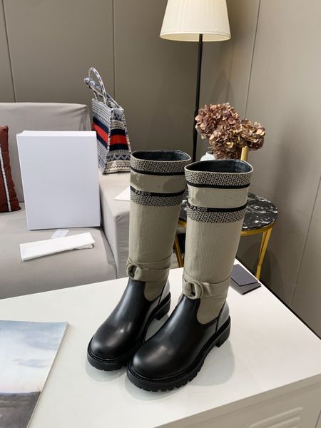 there is no lack of designer recommended knight boots contracted with the design and everywhere can reveal luxury size 35-42, Black
there is no lack of designer recommended knight boots contracted with the design and everywhere can reveal luxury size 35-42, Black