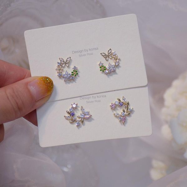 stud luxury floral butterfly pendant earrings for female rhinestone cubic zirconia party wedding jewelry accessories, Golden;silver
stud luxury floral butterfly pendant earrings for female rhinestone cubic zirconia party wedding jewelry accessories, Golden;silver