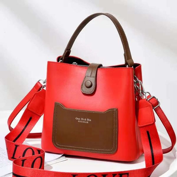 yiding industry trend women's 2011-1 new korean fashion messenger single shoulder bucket portable bag
yiding industry trend women's 2011-1 new korean fashion messenger single shoulder bucket portable bag