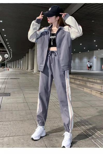 yoga outfit fashion loose college sport suit 2-piece set 
yoga outfit fashion loose college sport suit 2-piece set