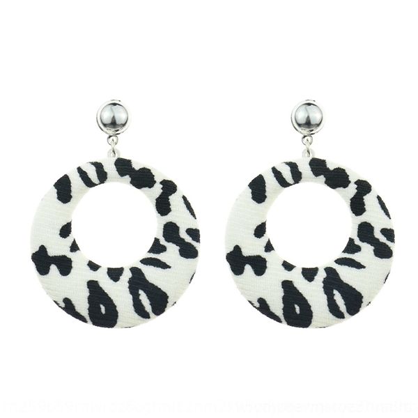 h4n south korean leopard heads earrings women's autumn winter fashion ig face pressed imitation fur net red hair bandearrings and hair, Silver
h4n south korean leopard heads earrings women's autumn winter fashion ig face pressed imitation fur net red hair bandearrings and hair, Silver