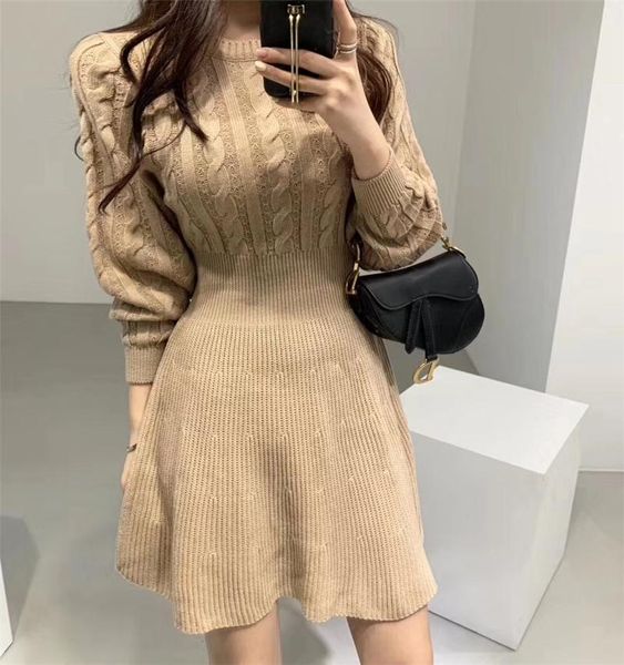 fashion autumn winter knitted dress women twist pattern umbrella pleated elegant thick lantern sleeve mini sweater casual dresses, Black;gray
fashion autumn winter knitted dress women twist pattern umbrella pleated elegant thick lantern sleeve mini sweater casual dresses, Black;gray