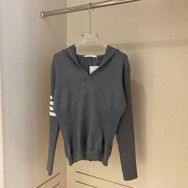high version 21sstb girls look at it ~ early autumn new knitted women's hooded sweater 72901, White
high version 21sstb girls look at it ~ early autumn new knitted women's hooded sweater 72901, White