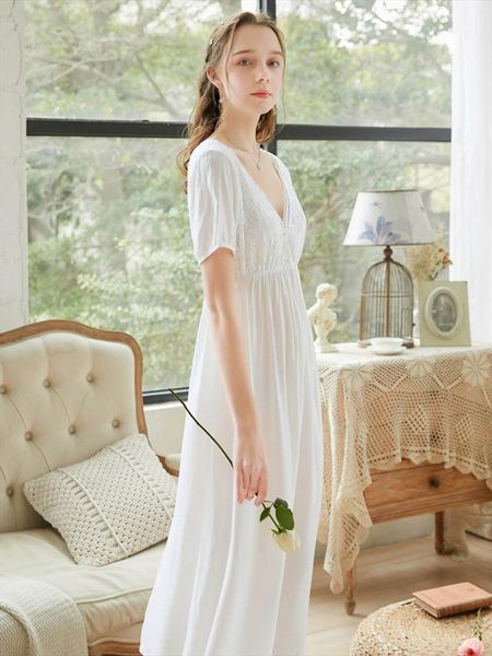 cotton lolita dress princess vintage womens sleepwears palace lace style embroidered victorian nightdress lounge sleepwear, Black;red
cotton lolita dress princess vintage womens sleepwears palace lace style embroidered victorian nightdress lounge sleepwear, Black;red