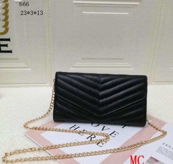 2021 women diagonal handbags caviar metal chain gold handbag genuine leather bag flip cover diagonal shoulder bag clutch wallet purse
2021 women diagonal handbags caviar metal chain gold handbag genuine leather bag flip cover diagonal shoulder bag clutch wallet purse