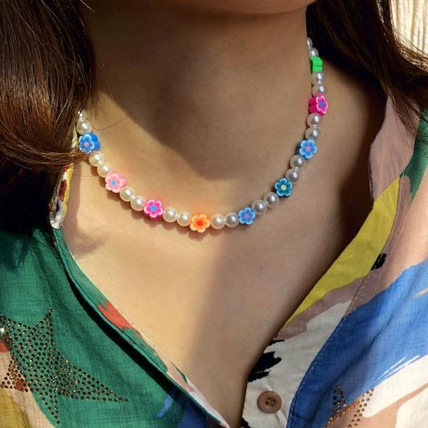 chains fflacell korean sweet colorful little daisy acrylic flowers boho beaded clavicle necklaces for women girls jewelry 2021, Silver
chains fflacell korean sweet colorful little daisy acrylic flowers boho beaded clavicle necklaces for women girls jewelry 2021, Silver