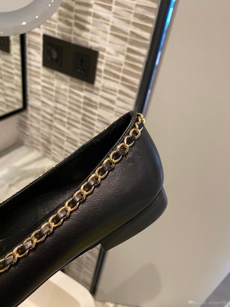 100% leather 2022 designer luxury women's single shoes sandals spring and autumn flat lazy dress casual soft soles low heels shallow st, Black
100% leather 2022 designer luxury women's single shoes sandals spring and autumn flat lazy dress casual soft soles low heels shallow st, Black