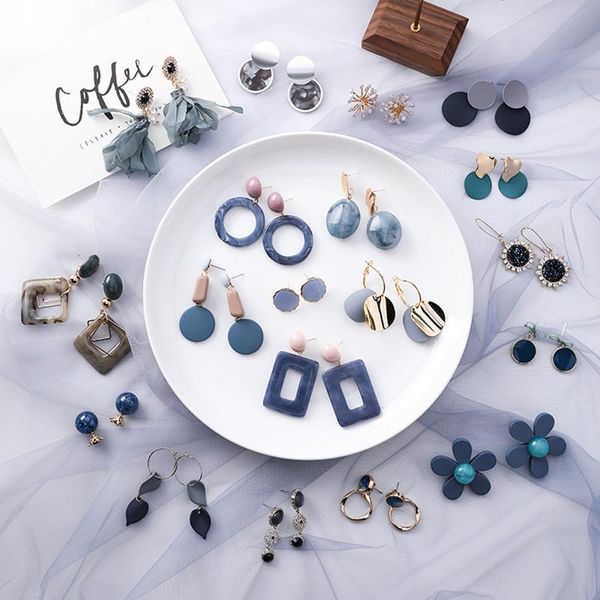 dangle & chandelier avebien fashion blue grey earrings for women jewelry 2021 trend simple geometric temperament pendants bijoux femme, Silver
dangle & chandelier avebien fashion blue grey earrings for women jewelry 2021 trend simple geometric temperament pendants bijoux femme, Silver
