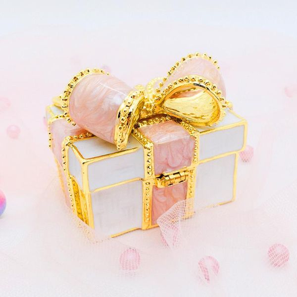 jewelry pouches, bags butterfly trinket box bow decorated with crystal alloy storage metal boxhome handicraft decoration sweet., Pink;blue
jewelry pouches, bags butterfly trinket box bow decorated with crystal alloy storage metal boxhome handicraft decoration sweet., Pink;blue