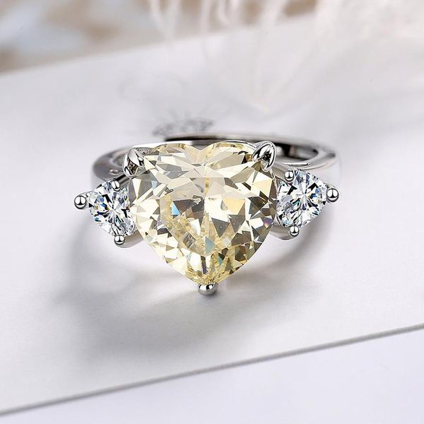 wedding rings fashion crystal heart shaped for women yellow zirconia female engagement jewelry party gifts accessories, Slivery;golden
wedding rings fashion crystal heart shaped for women yellow zirconia female engagement jewelry party gifts accessories, Slivery;golden