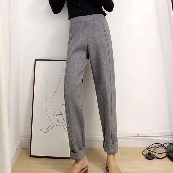 knitted high waist women trousers solid casual elastic winter warm loose pants 210520, Black;white
knitted high waist women trousers solid casual elastic winter warm loose pants 210520, Black;white