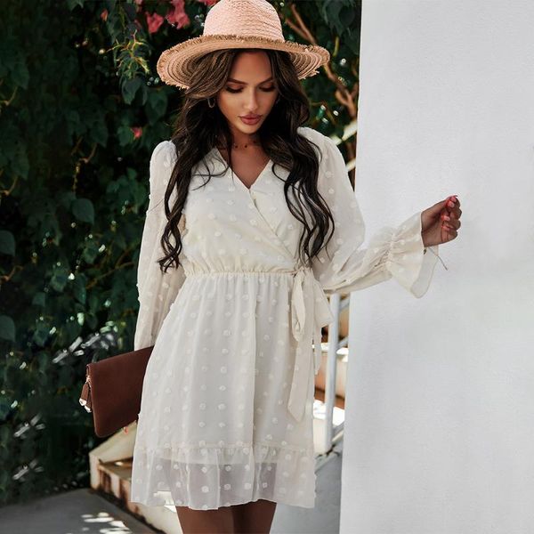 women's dress v-neck hollow out long sleeve mini chiffon elegant white boho woman dresses casual lace vestido 2021, Black;gray
women's dress v-neck hollow out long sleeve mini chiffon elegant white boho woman dresses casual lace vestido 2021, Black;gray