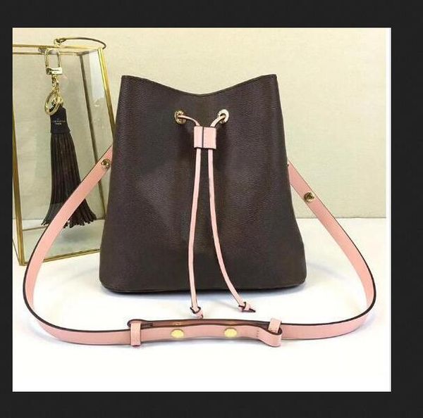 womens handbag designer shoulder bag bag for ladys and girls fashion bags sell cross body totes v697
womens handbag designer shoulder bag bag for ladys and girls fashion bags sell cross body totes v697