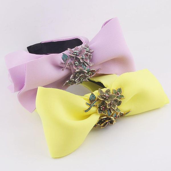 hair clips & barrettes fashion sponge bowknot inlaid color rhinestone flower hoop ladies party traveling street shooting accessories 851, Golden;silver
hair clips & barrettes fashion sponge bowknot inlaid color rhinestone flower hoop ladies party traveling street shooting accessories 851, Golden;silver