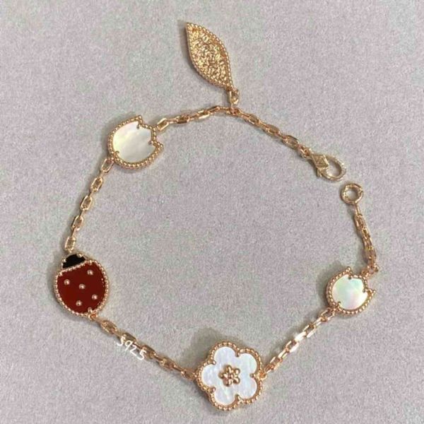 fanjia 925 sterling silver lucky little ladybug bracelet five flower 18k gold rose, Golden;silver
fanjia 925 sterling silver lucky little ladybug bracelet five flower 18k gold rose, Golden;silver