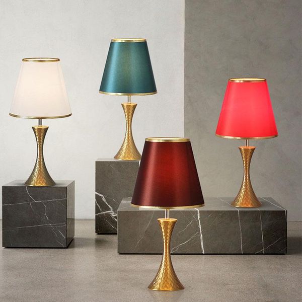 table lamps european retro golden lamp bar dining room bedroom bedside desk living kitchen home decoration
table lamps european retro golden lamp bar dining room bedroom bedside desk living kitchen home decoration