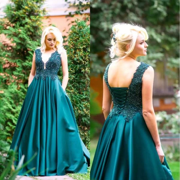 2022 dark green prom dresses lace applique satin beaded custom made floor length sleeveless graduation party ball gown evening formal wear v, Black
2022 dark green prom dresses lace applique satin beaded custom made floor length sleeveless graduation party ball gown evening formal wear v, Black