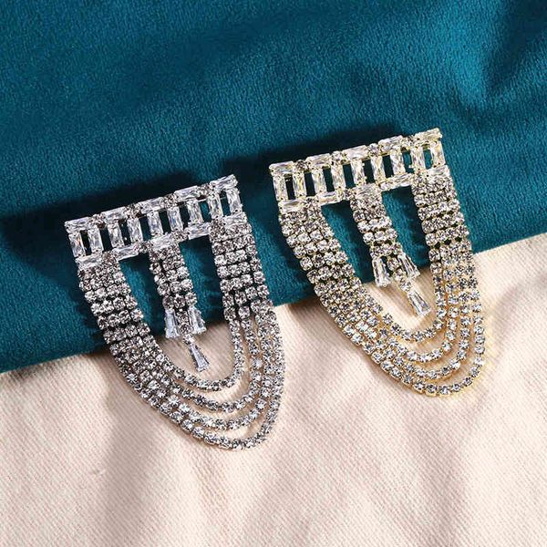 factory new geometric multilayer full drill tassel claw chain brooch net red street fashion tassel collar pin christmas
factory new geometric multilayer full drill tassel claw chain brooch net red street fashion tassel collar pin christmas
