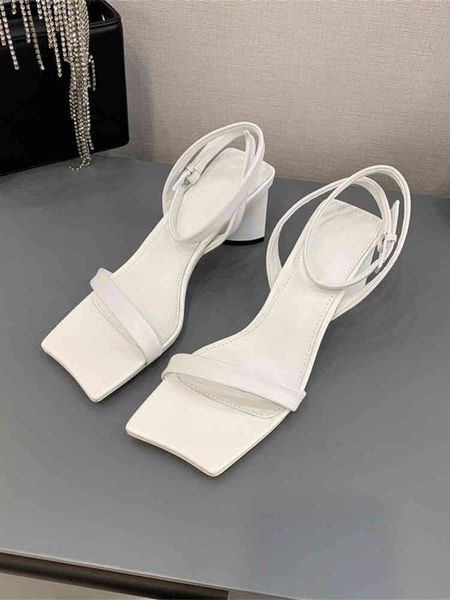 luxury brands square head wild casual sandals women summer new white word with thick with open-toed high heels, Black
luxury brands square head wild casual sandals women summer new white word with thick with open-toed high heels, Black