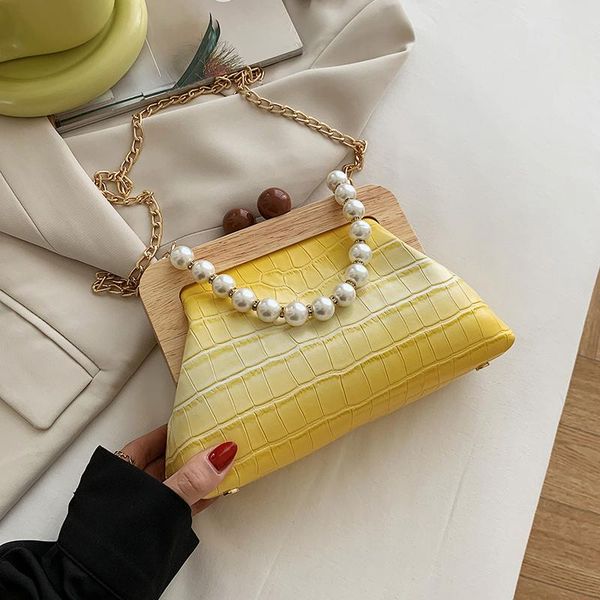 evening bags pearl belt stone pattern pu leather small crossbody for women 2021 travel fashion simple chain shoulder handbag bolsos sac
evening bags pearl belt stone pattern pu leather small crossbody for women 2021 travel fashion simple chain shoulder handbag bolsos sac