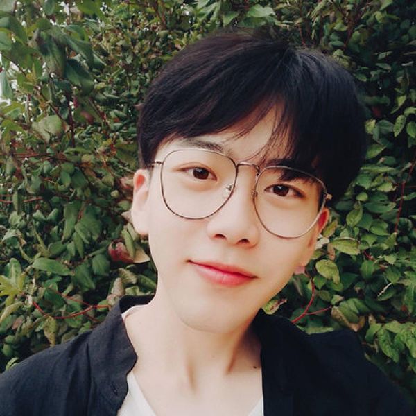 fashion sunglasses frames veshion eye glasses for male 2021 metal big frame wild face-lift mirror trend flat, Black
fashion sunglasses frames veshion eye glasses for male 2021 metal big frame wild face-lift mirror trend flat, Black