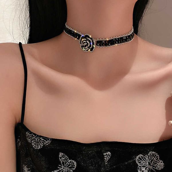 korean style black rose necklace women's fashion design short clavicle chain necklace net red, Silver
korean style black rose necklace women's fashion design short clavicle chain necklace net red, Silver