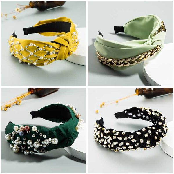 hair clips & barrettes baroque hand-sewn headband crystal rhinestone women's accessories gold velvet fabric imitation pearl headdressdd, Golden;silver
hair clips & barrettes baroque hand-sewn headband crystal rhinestone women's accessories gold velvet fabric imitation pearl headdressdd, Golden;silver