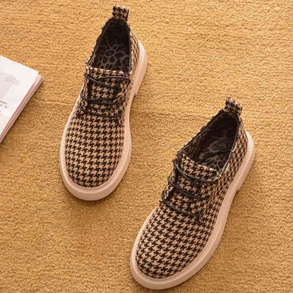 dress shoes 2021 fashion women spring autumn casual plaid flats brand ladies ankle botas a1118 a36p, Black
dress shoes 2021 fashion women spring autumn casual plaid flats brand ladies ankle botas a1118 a36p, Black