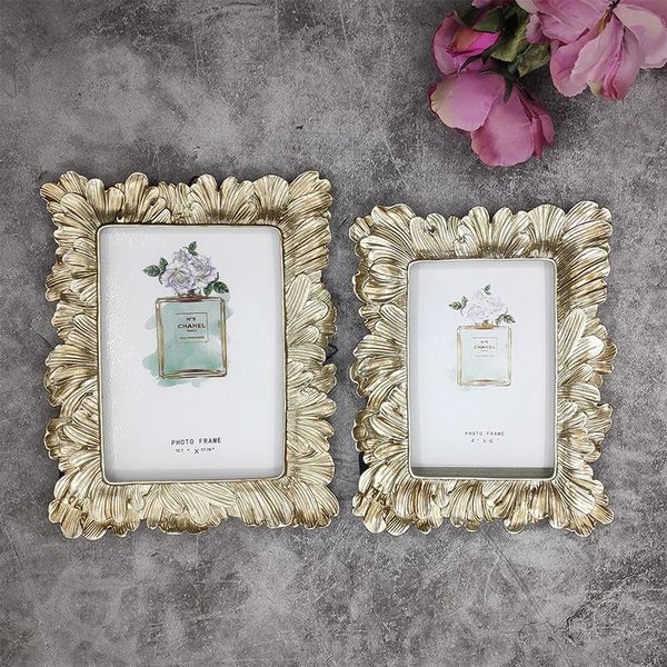 nordic simple golden po frame wall hanging resin feather 6/7 inch set home picture light luxury display jewelry frames
nordic simple golden po frame wall hanging resin feather 6/7 inch set home picture light luxury display jewelry frames