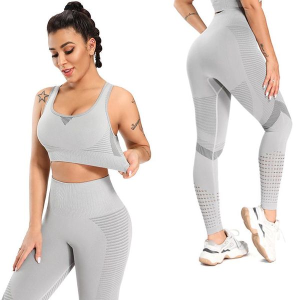yoga outfit women's sportswear fitness sets high waist sports leggings workout clothes sport bra and scrunch buleggings yogas set
yoga outfit women's sportswear fitness sets high waist sports leggings workout clothes sport bra and scrunch buleggings yogas set