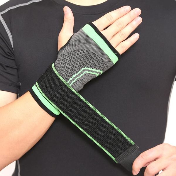 bracer gear weightlifting bandage wristband support boxing hand wraps band wrist sports protective aolikes, Black;red
bracer gear weightlifting bandage wristband support boxing hand wraps band wrist sports protective aolikes, Black;red