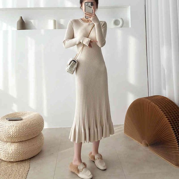 autumn winter female temperament mid-length sweater knitted all-match dress 210514, White;black
autumn winter female temperament mid-length sweater knitted all-match dress 210514, White;black