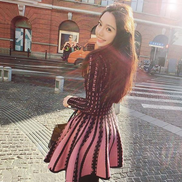 casual dresses factory direct knitting dress 2021 winter big size women's neck sweater slim long sleeved, Black;gray
casual dresses factory direct knitting dress 2021 winter big size women's neck sweater slim long sleeved, Black;gray
