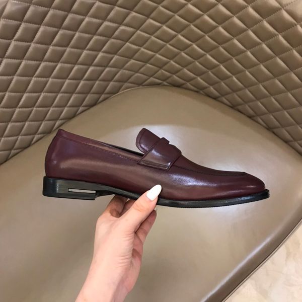 designer men's shoes luxury and comfortable fashion brand wedding loafers, Red;white
designer men's shoes luxury and comfortable fashion brand wedding loafers, Red;white