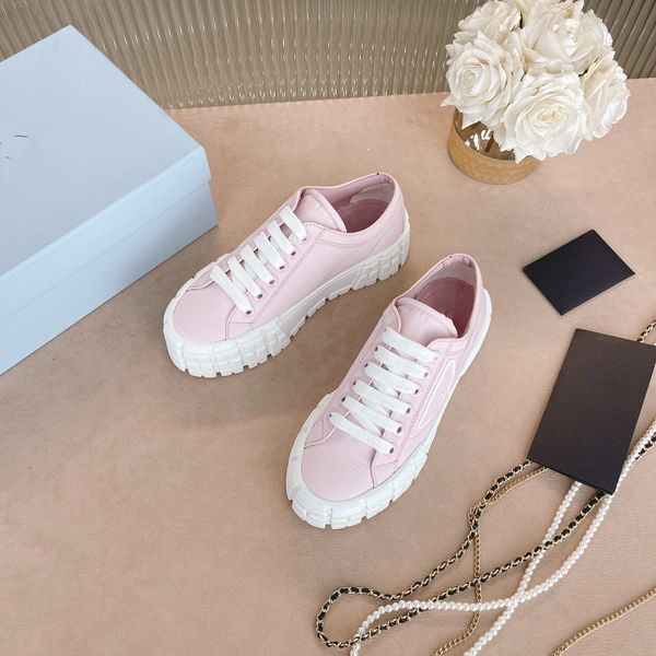 2023 new luxury sneakers women casual shoes trainers luxury canvas sneaker fashion platform solid heighten shoe 0612, Black
2023 new luxury sneakers women casual shoes trainers luxury canvas sneaker fashion platform solid heighten shoe 0612, Black