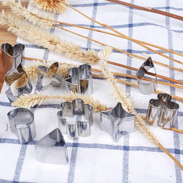 baking moulds 12pcs/set geometric shape cookie cutter tools stainless steel shaped holiday biscuit mold kitchen cake decorating tool
baking moulds 12pcs/set geometric shape cookie cutter tools stainless steel shaped holiday biscuit mold kitchen cake decorating tool