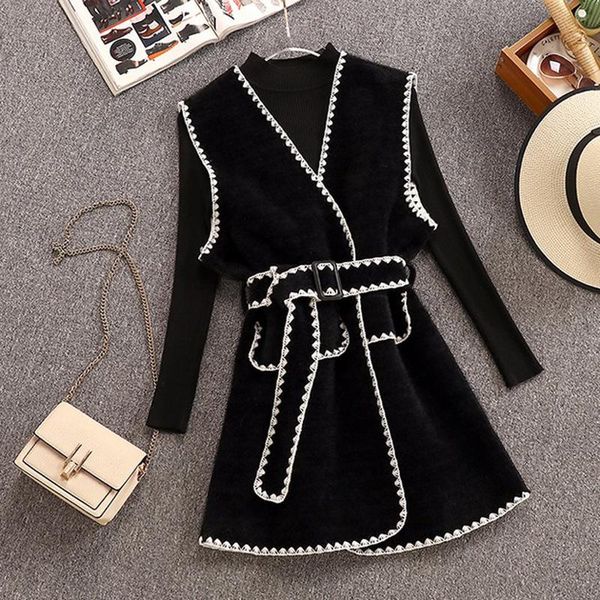 two piece dress winter women's clothing sleeveless jacket england style v-neck belt vest coats + elastic sweater 2piece set ladies sets, White
two piece dress winter women's clothing sleeveless jacket england style v-neck belt vest coats + elastic sweater 2piece set ladies sets, White