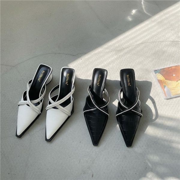 slippers 2021 spring women slipper slip on pointed toe elegant mule shoes ladies square high heel leisure sandal outdoor slides in summer, Black
slippers 2021 spring women slipper slip on pointed toe elegant mule shoes ladies square high heel leisure sandal outdoor slides in summer, Black